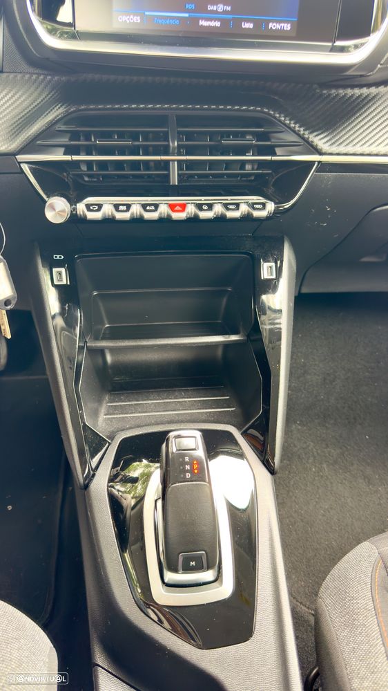Peugeot 2008 PureTech 110 GPF Stop&Start EAT6 Active - 15