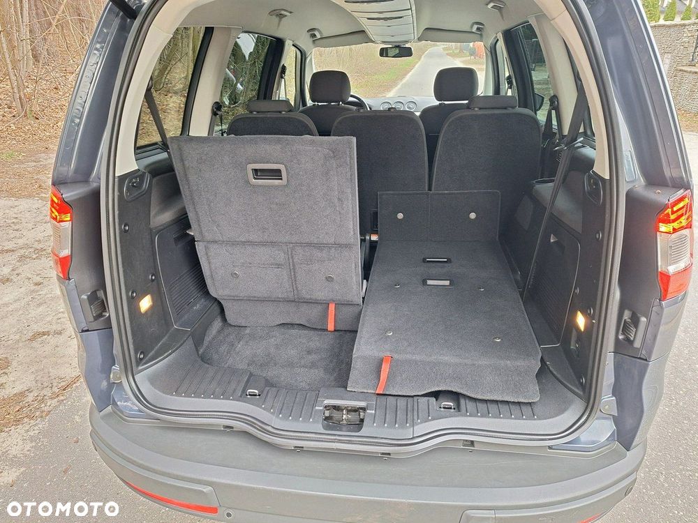 Ford Galaxy 2.0 TDCi Titanium - 24