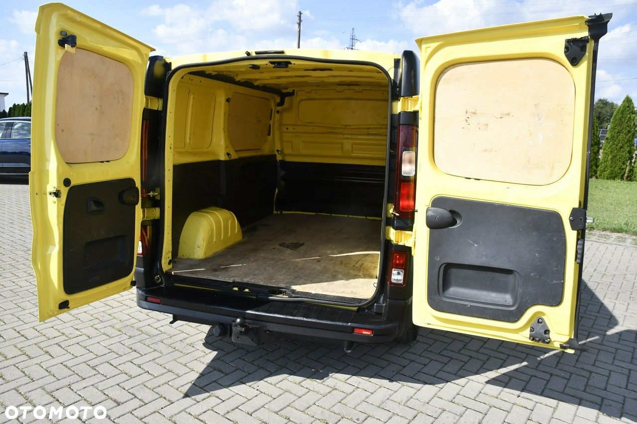 Renault Trafic - 19