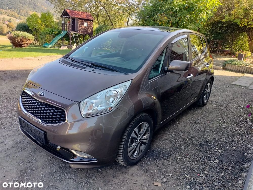 Kia Venga - 3