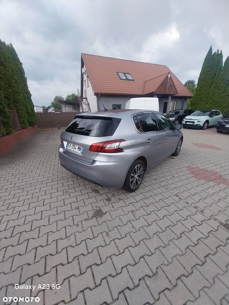 Peugeot 308 - 5