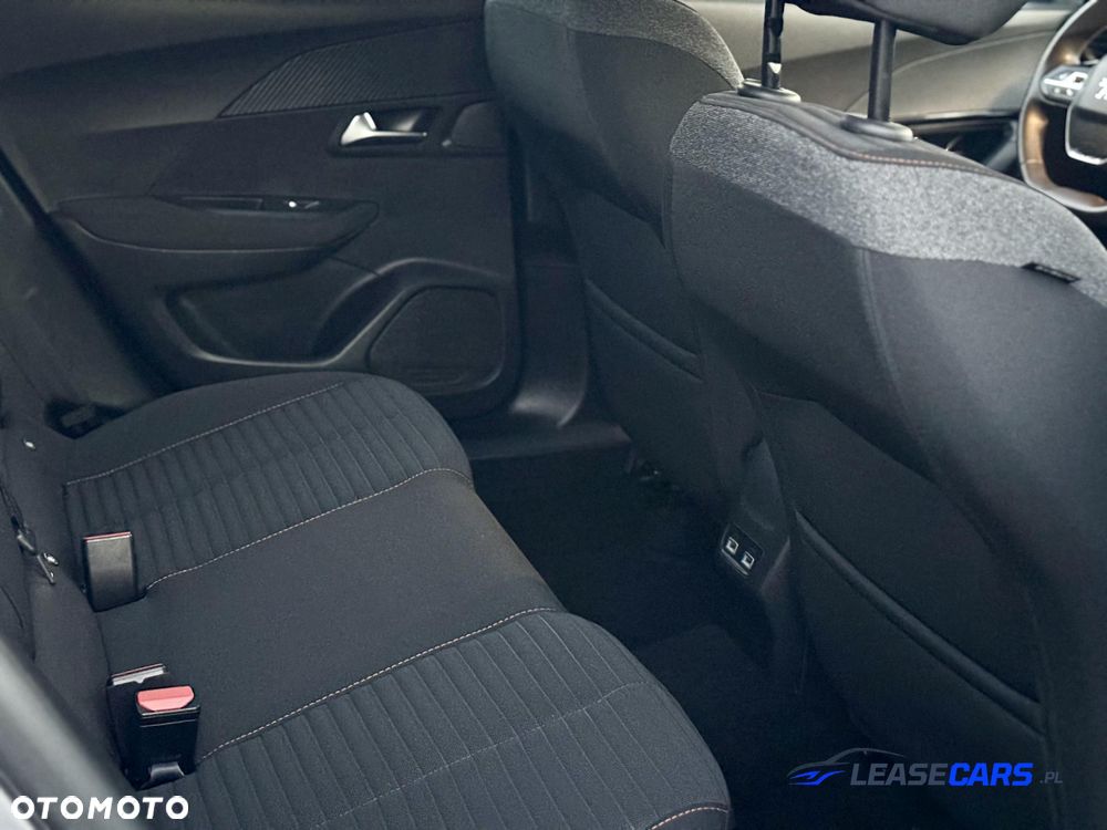 Peugeot 2008 1.2 PureTech Active Pack S&S EAT8 - 14