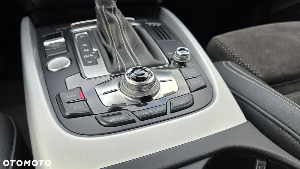 Audi Q5 2.0 TDI Quattro (clean diesel) S tronic - 33