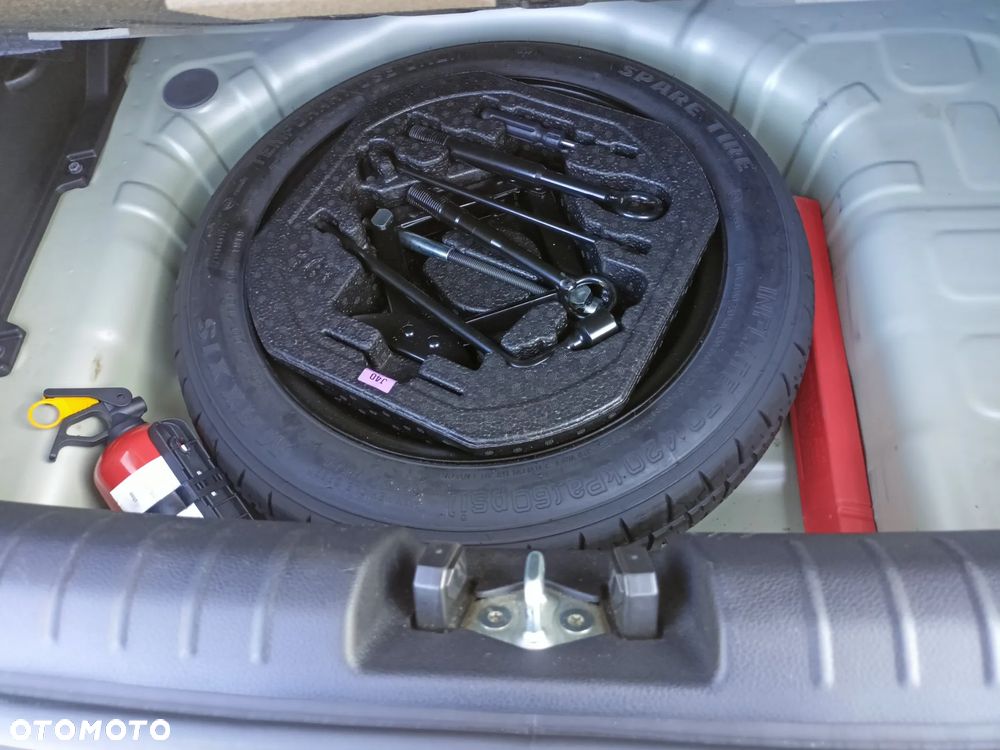Kia Stonic 1.4 L - 27