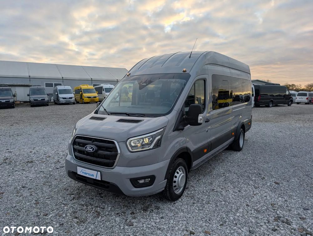 Ford Transit - 12