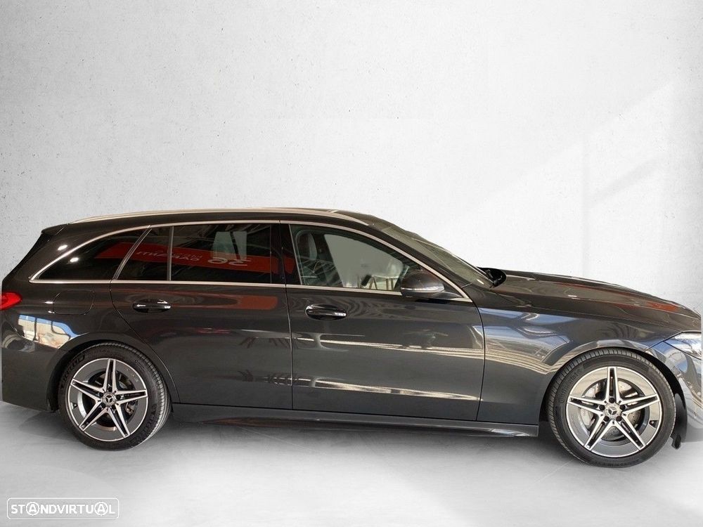 Mercedes-Benz C 300 — fotografia 4