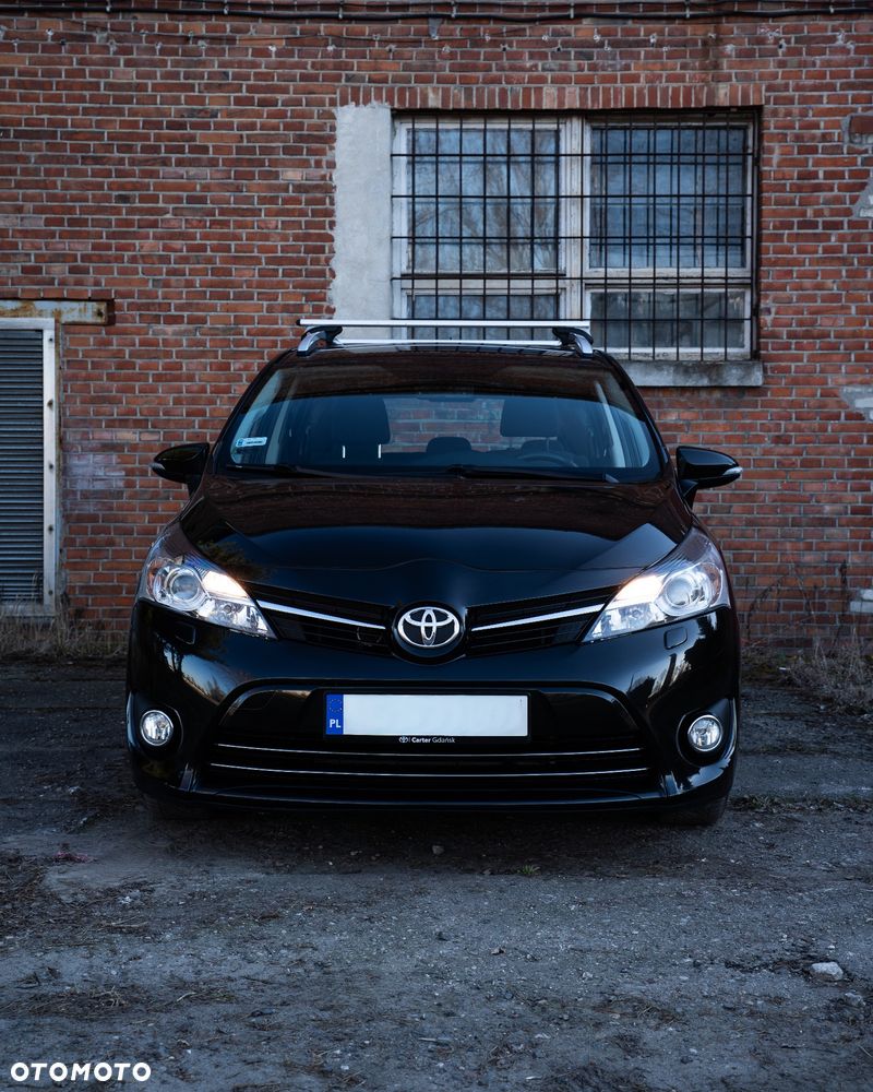 Toyota Verso 1.8 7-Sitzer Executive - 2