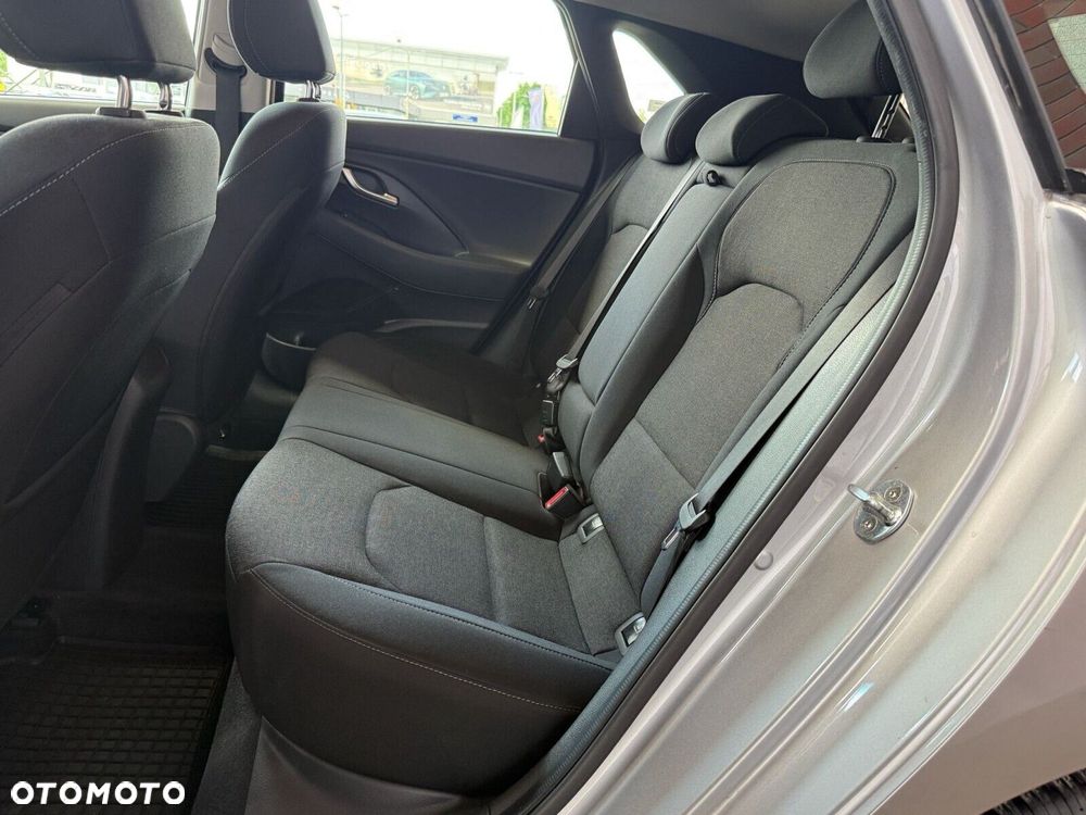 Hyundai i30 1.5 DPI Comfort - 11