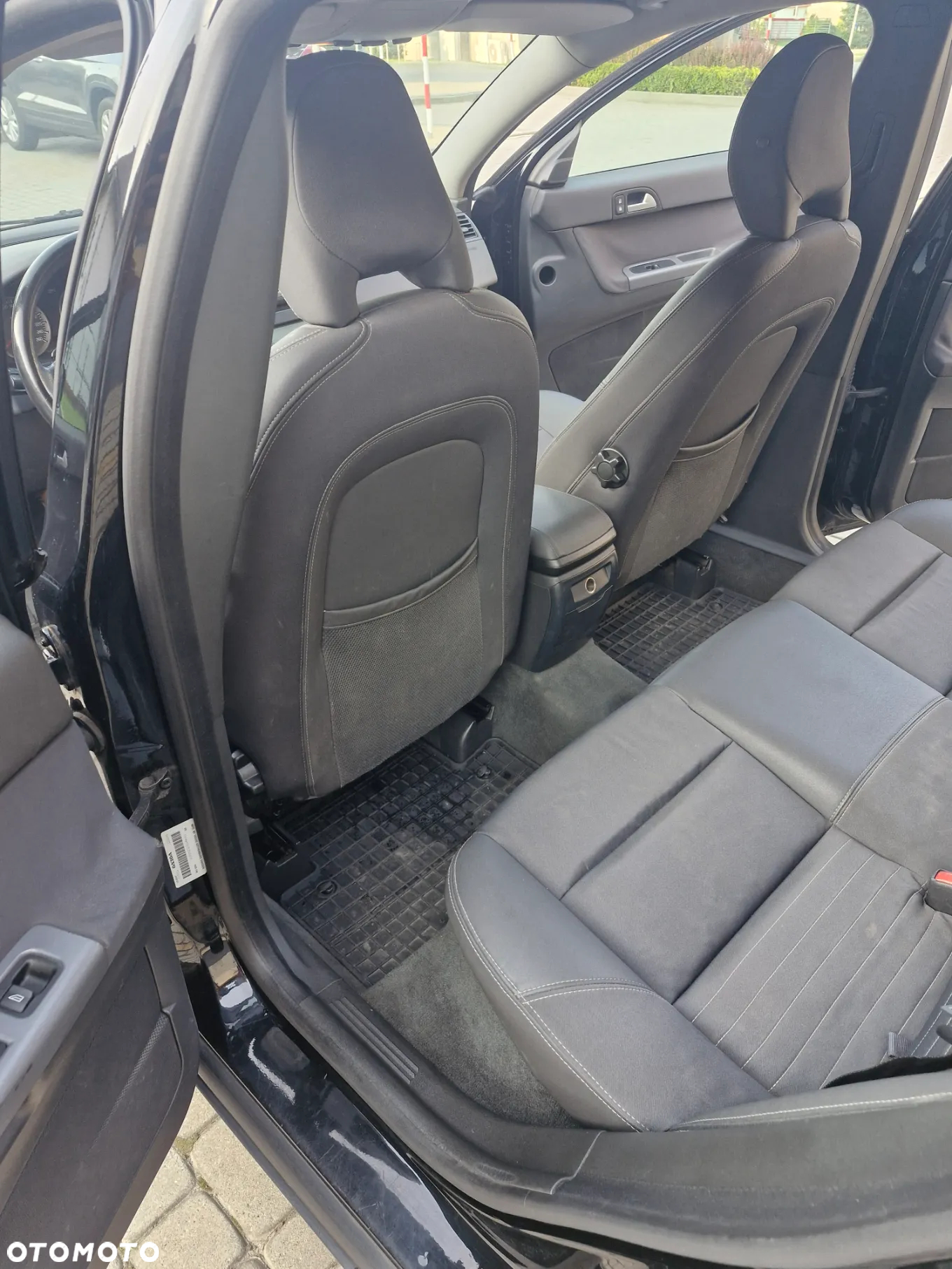 Volvo V50 2.0D - 25