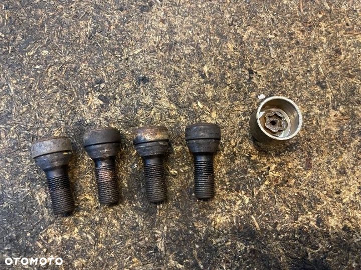 Śruby zabezpieczające do kół antykradzieżowe Bmw F10 komplet - 1