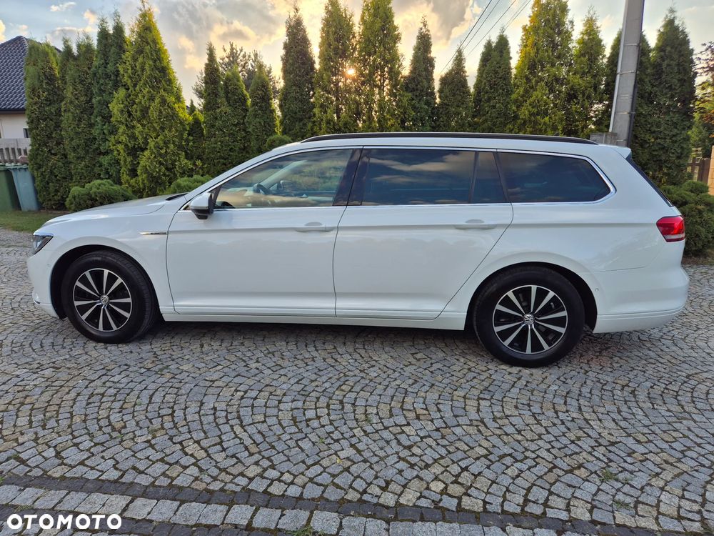 Volkswagen Passat - 7