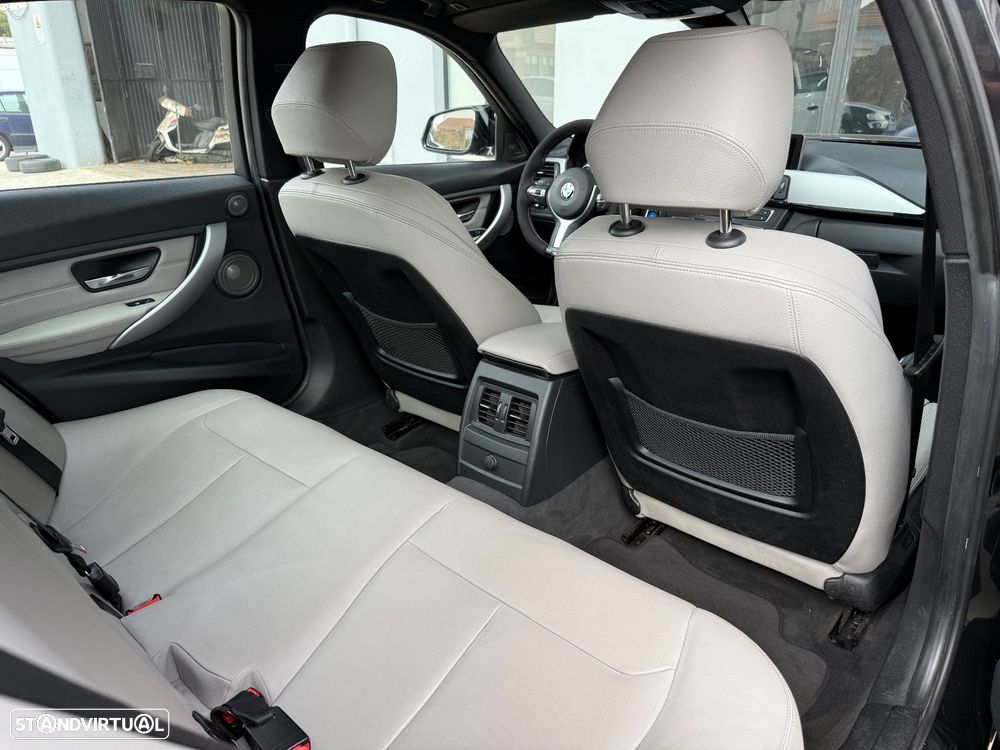 BMW 320 d Pack M - 18