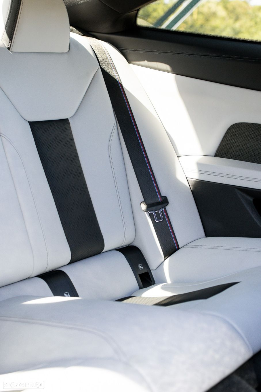 BMW M4 Competition xDrive - 23