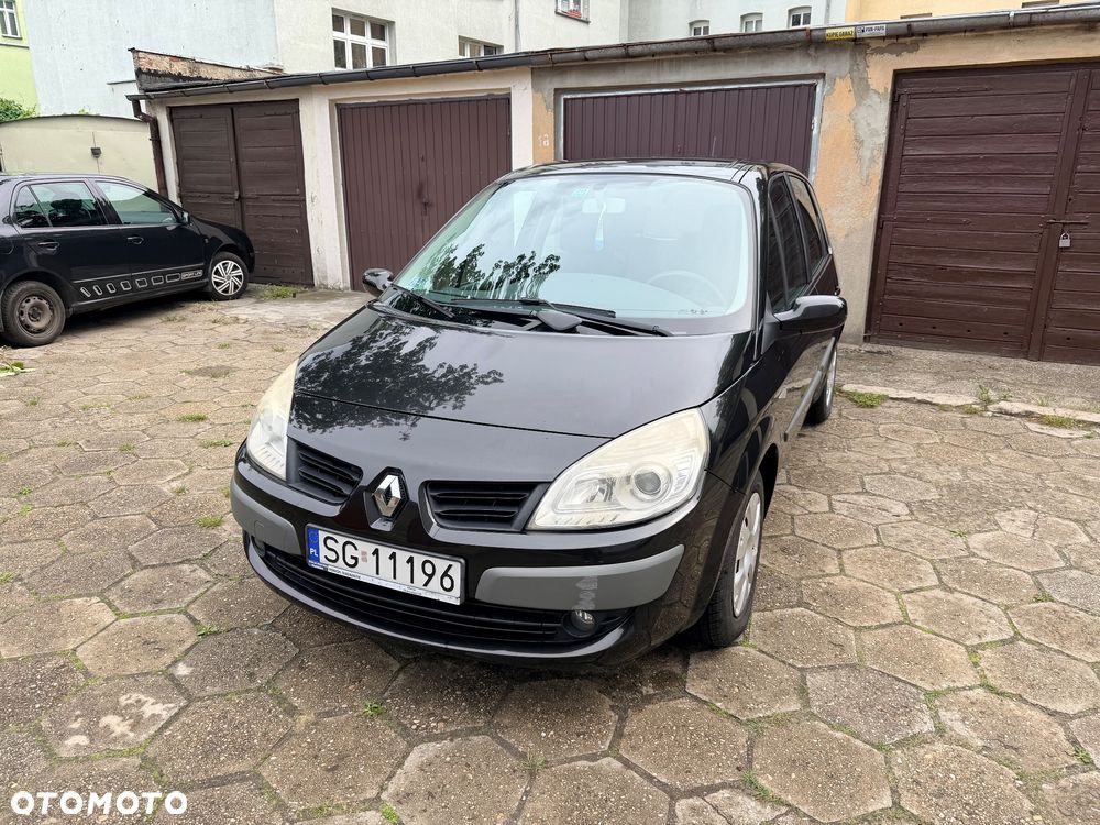 Renault Scenic 1.6 16V Infinity - 1