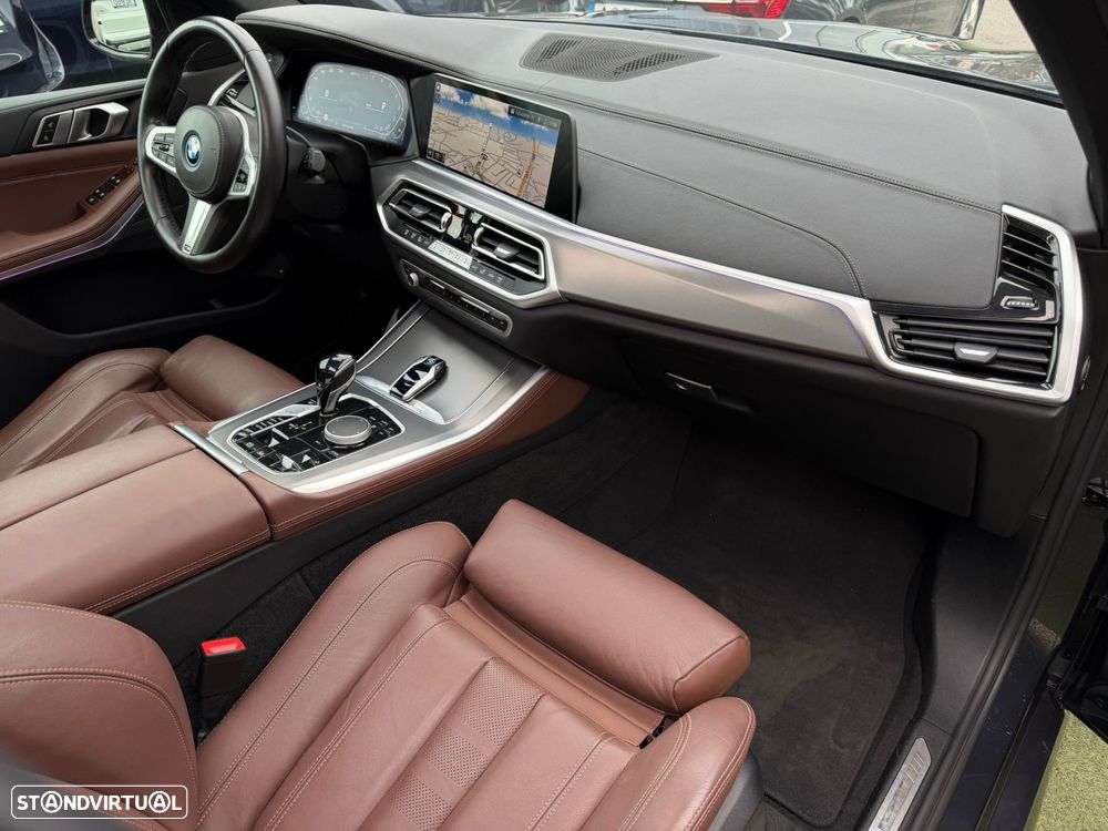 BMW X5 45 e xDrive Pack M - 24