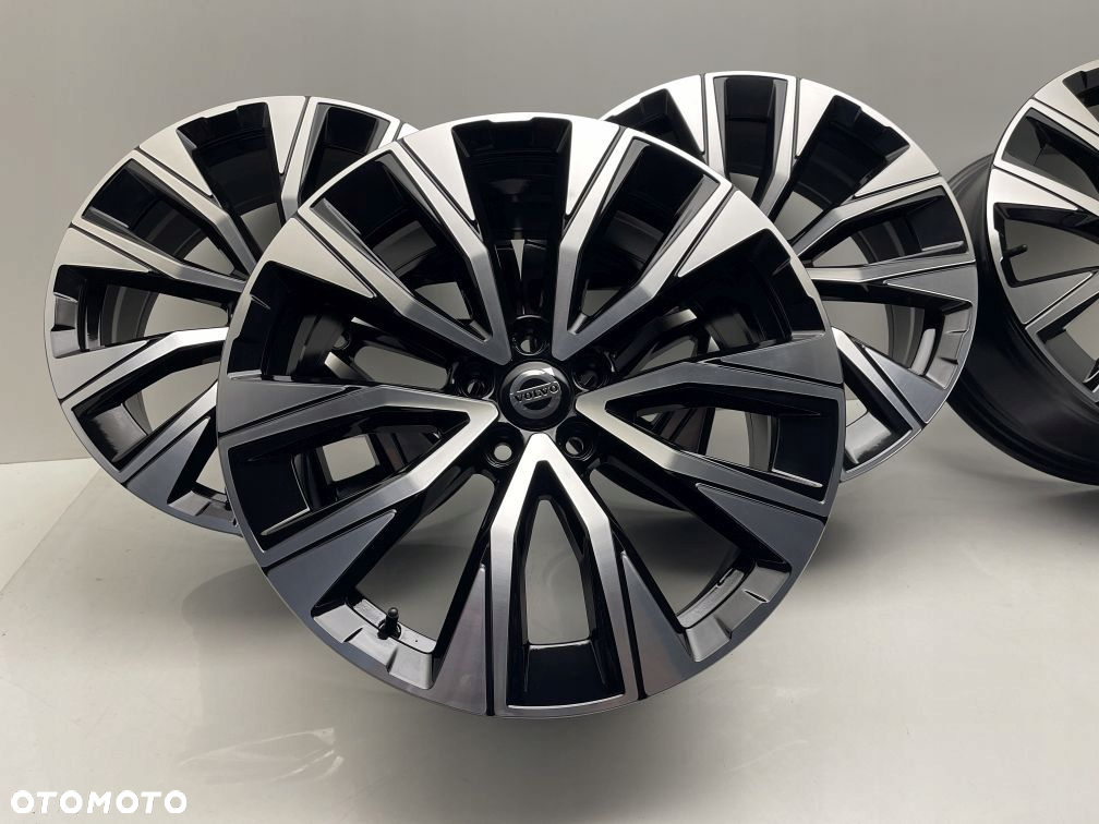 FELGI VOLVO V60 S60 XC40 XC60 V90 S90 7,5J 19 ET50,5 32358566 - 2