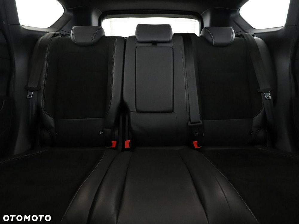 Ford Kuga 1.5 EcoBoost 2x4 ST-Line - 19