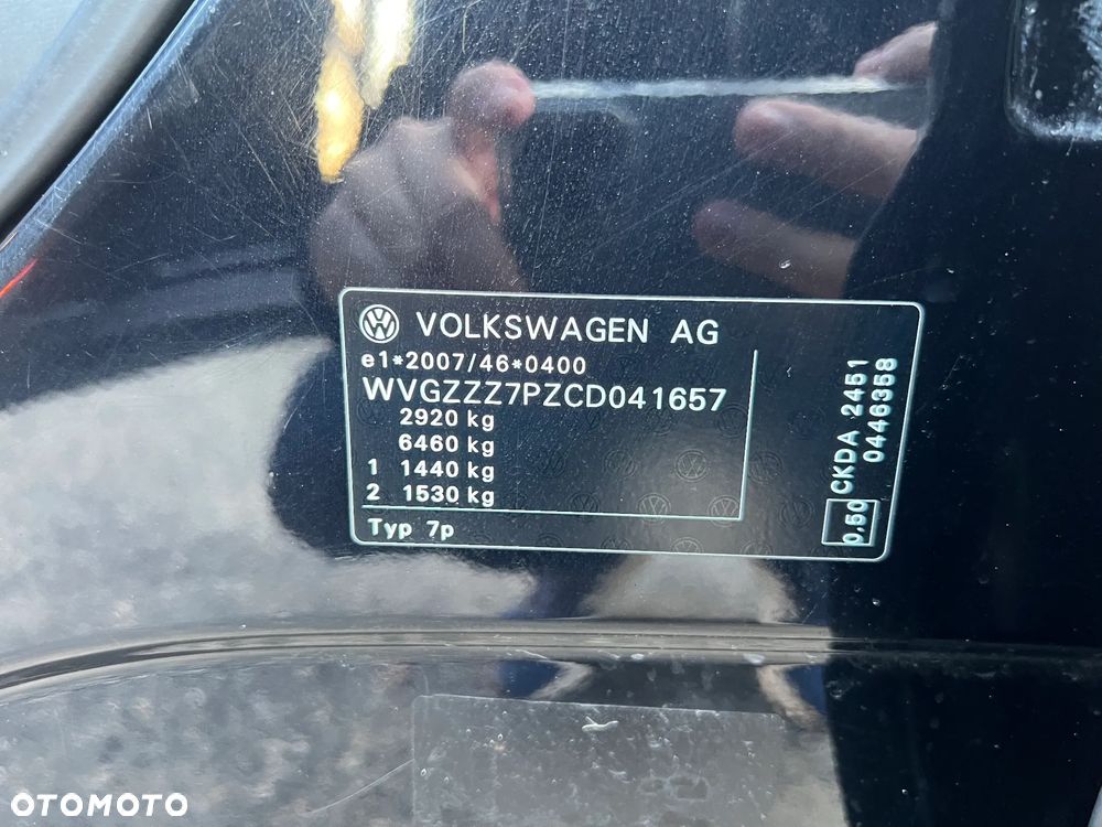 Volkswagen Touareg - 14