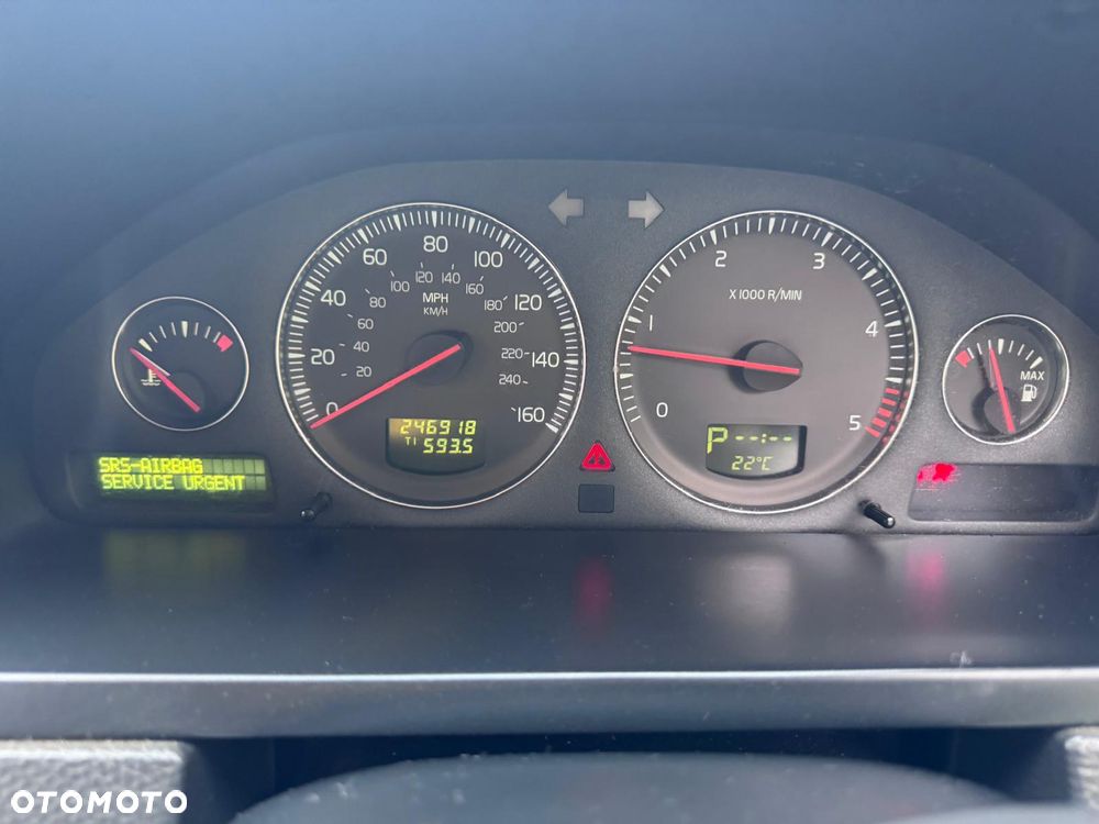 Volvo XC 90 2.4 D5 - 24