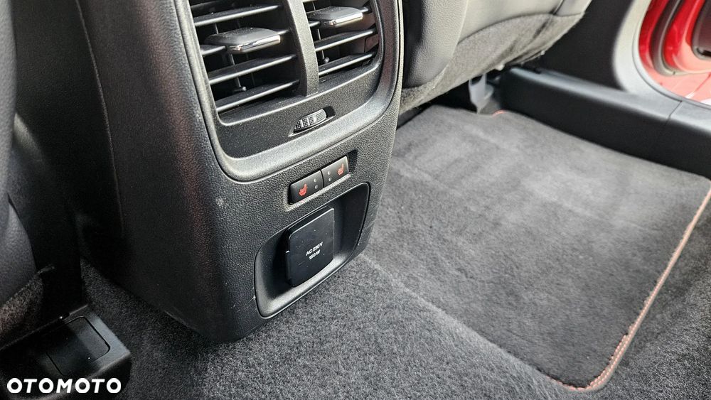 Ford Kuga 2.5P PHEV FWD ST-Line - 35