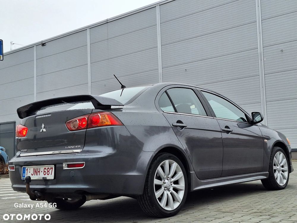 Mitsubishi Lancer 2.0 DI-D Intense - 2