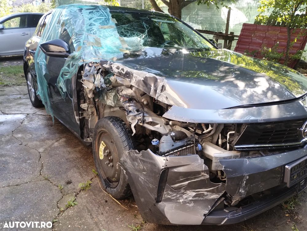 Opel Astra 1.5L Start/Stop AT8 Edition - 3