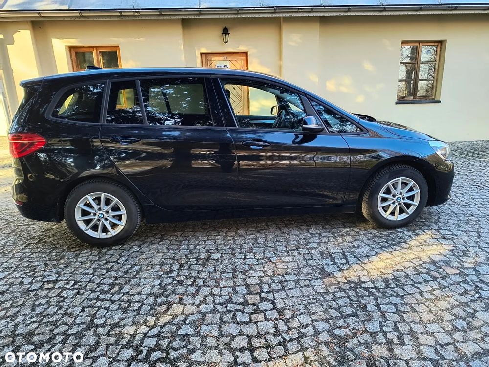 BMW Seria 2 218d - 2
