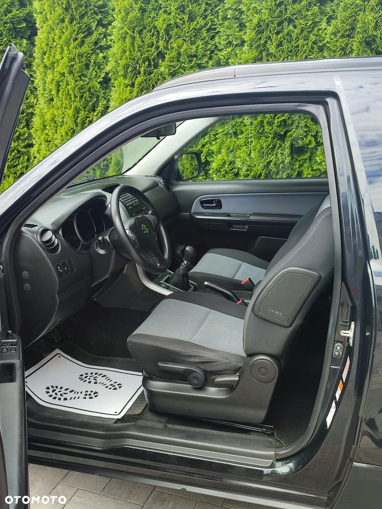 Suzuki Grand Vitara 1.9 DDiS - 17