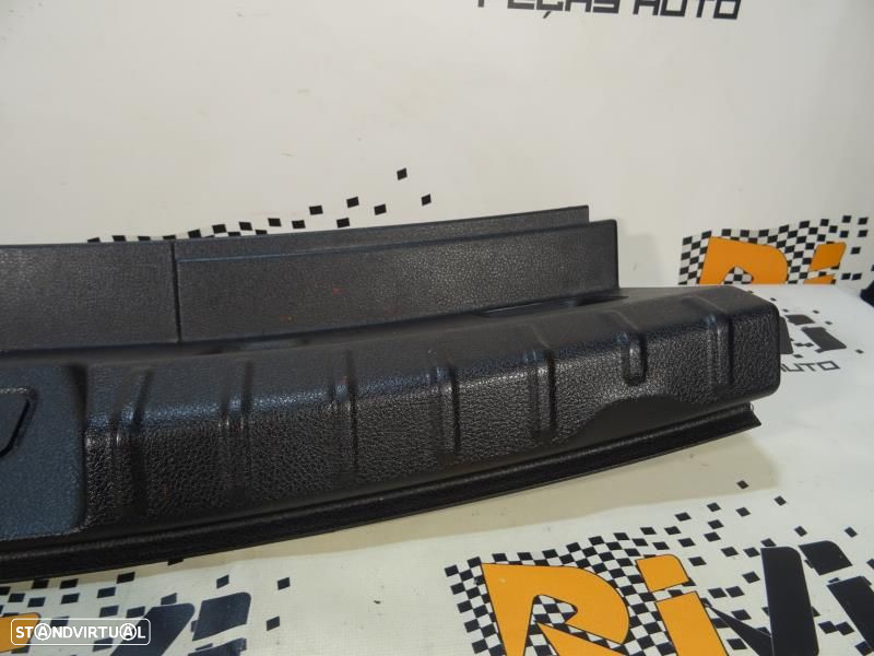Plástico Da Grossura Da Mala Bmw 3 (F30, F80)  7221868 / 7 221 868 - 5