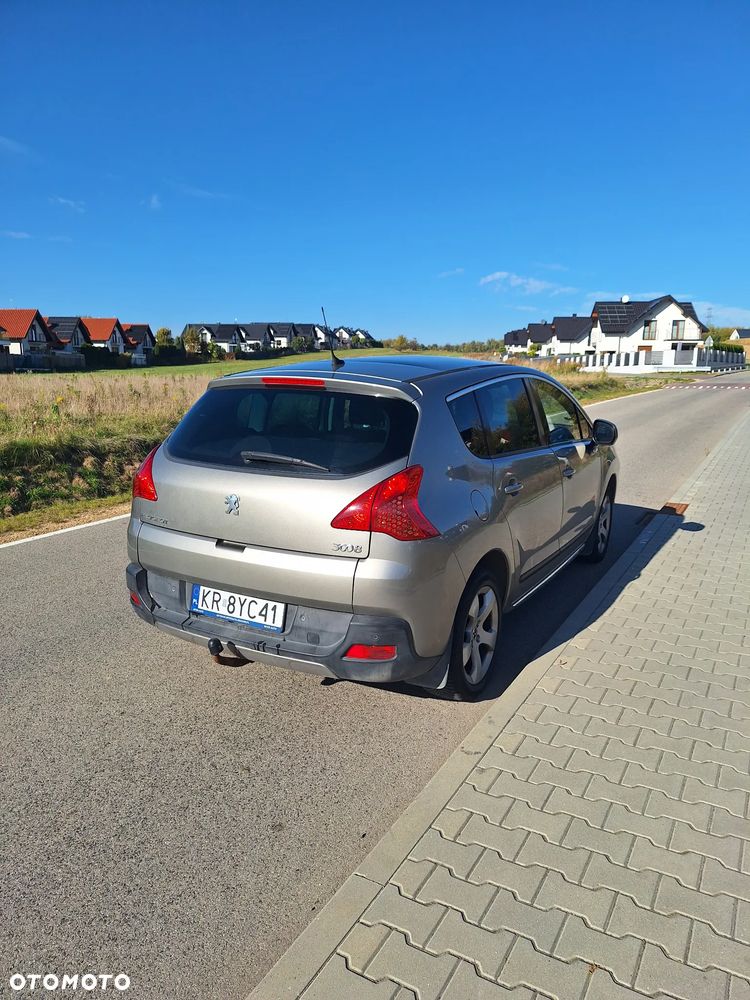 Peugeot 3008 2010 photo 2