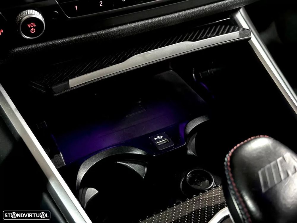 BMW M4 Competition - 34