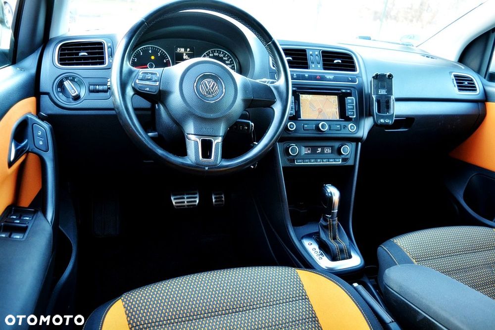 Volkswagen Polo Cross - 13