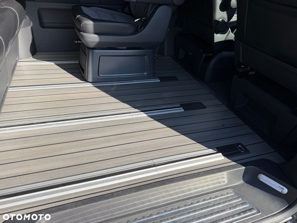 Volkswagen Multivan 2.0 TDI L1 Generation SIX 4Motion DSG - 13