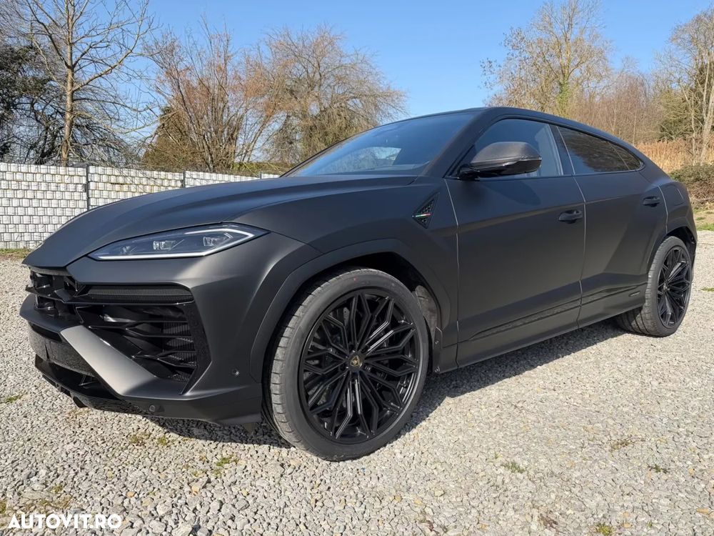 Lamborghini URUS - 1