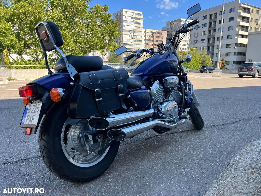 Honda VF 750C Magna - 8