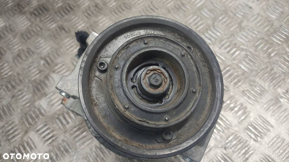 SPRĘŻARKA KOMPRESOR KLIMATYZACJI SKODA OCTAVIA 1K0820803N USZKODZONA - 4