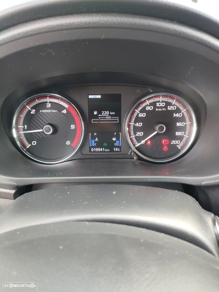 Mitsubishi L200 2.3 DI-D Space Cab Invite 4WD - 9