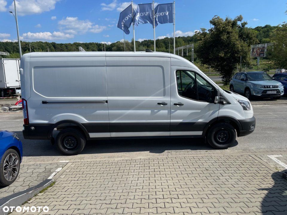 Ford E-Transit - 3