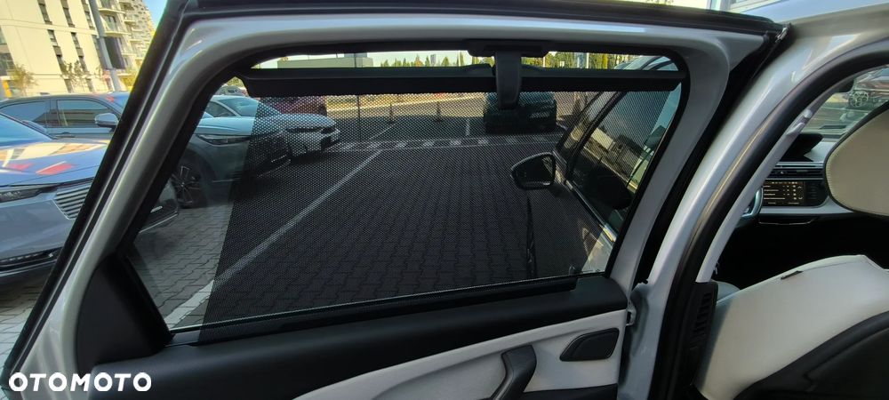 Citroën C4 SpaceTourer 1.2 PureTech Shine S&S EAT8 - 12