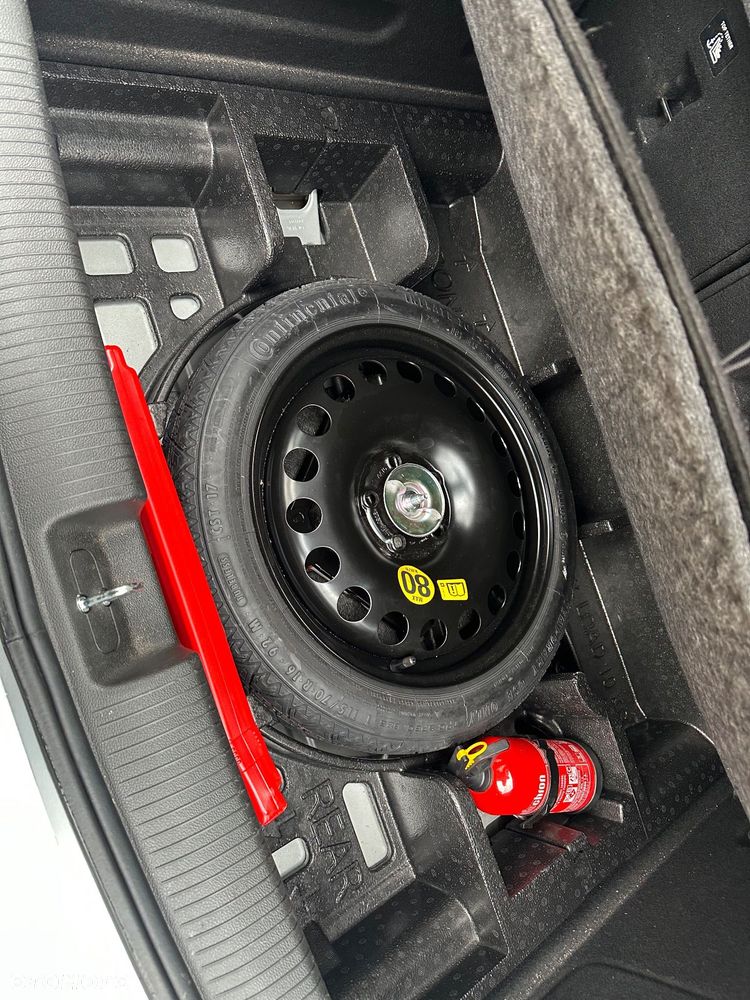 Opel Astra 1.4 T Elite - 10