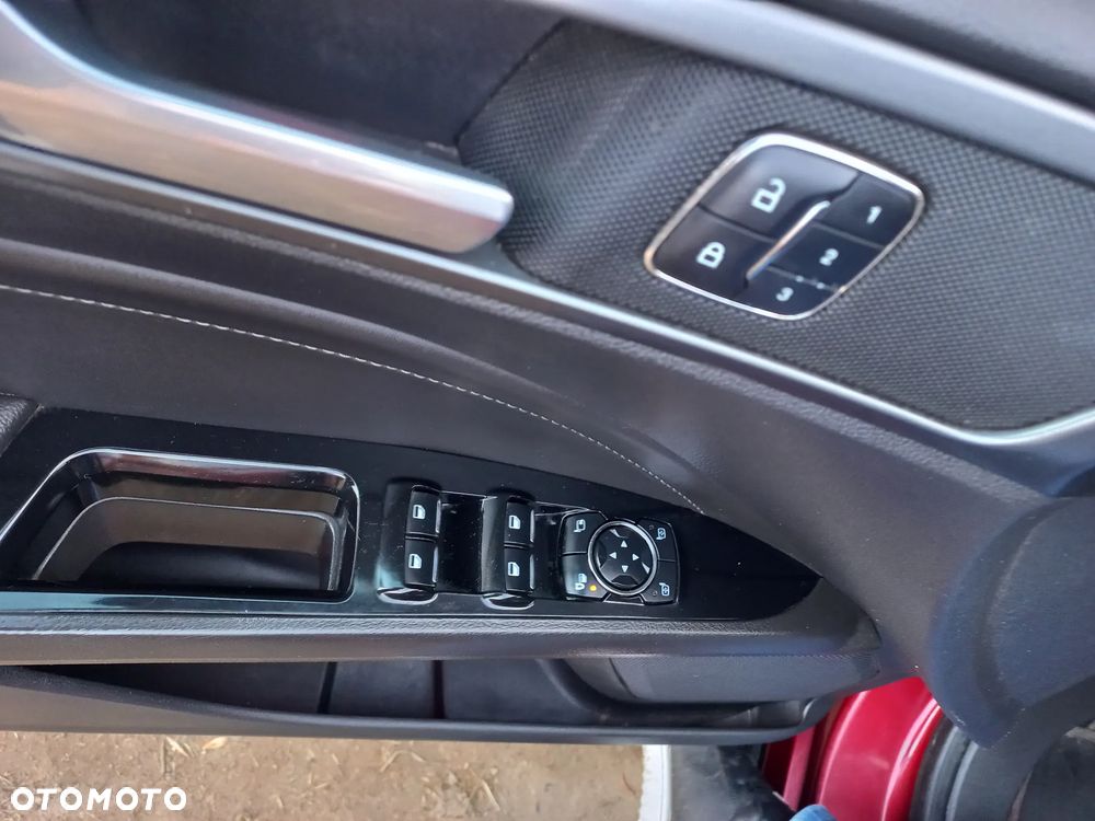 Ford Mondeo 2.0 TDCi ST-Line - 13