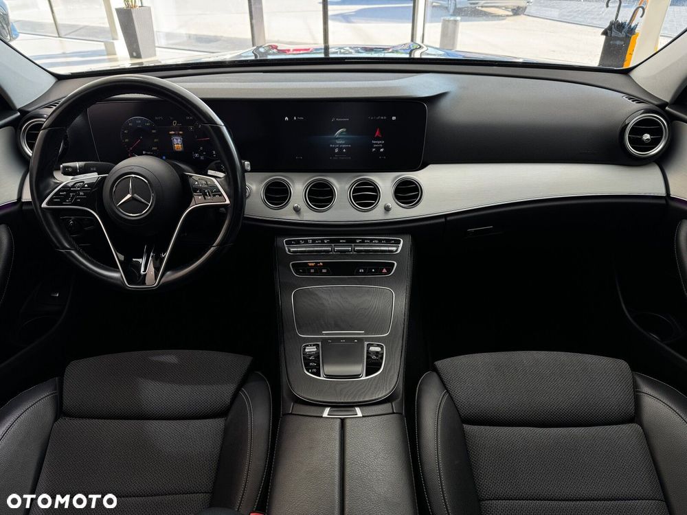 Mercedes-Benz Klasa E 220 d AMG/Avantgarde - 14