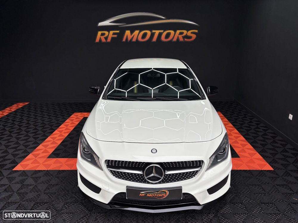 Mercedes-Benz CLA 220 CDI 7G-DCT AMG Line - 19