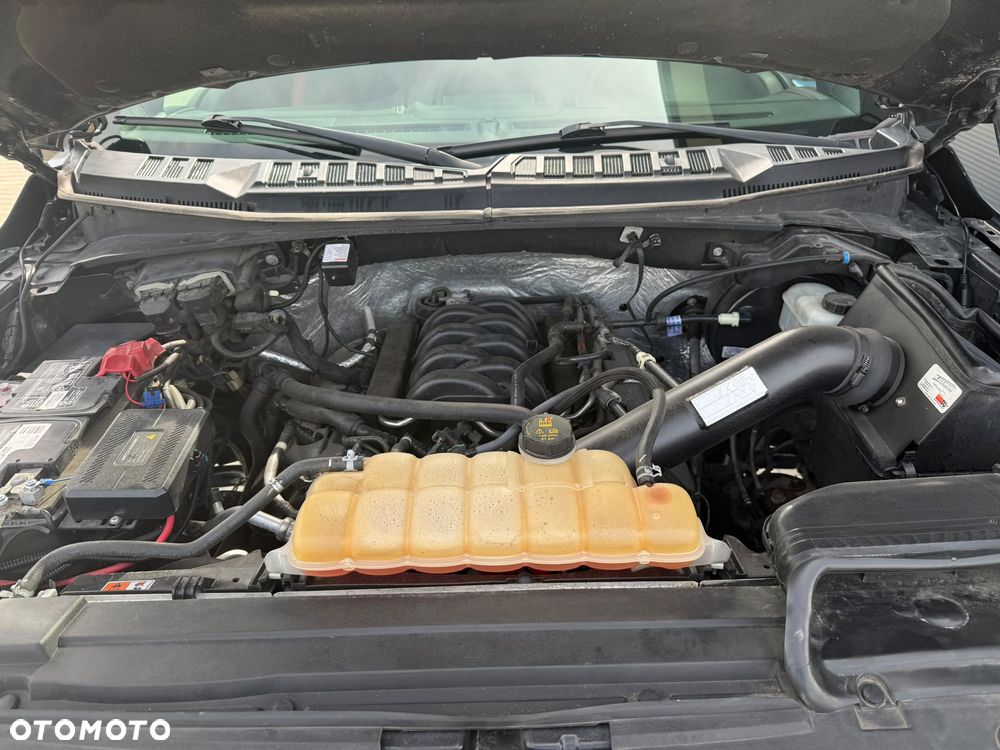 Ford F150 - 4