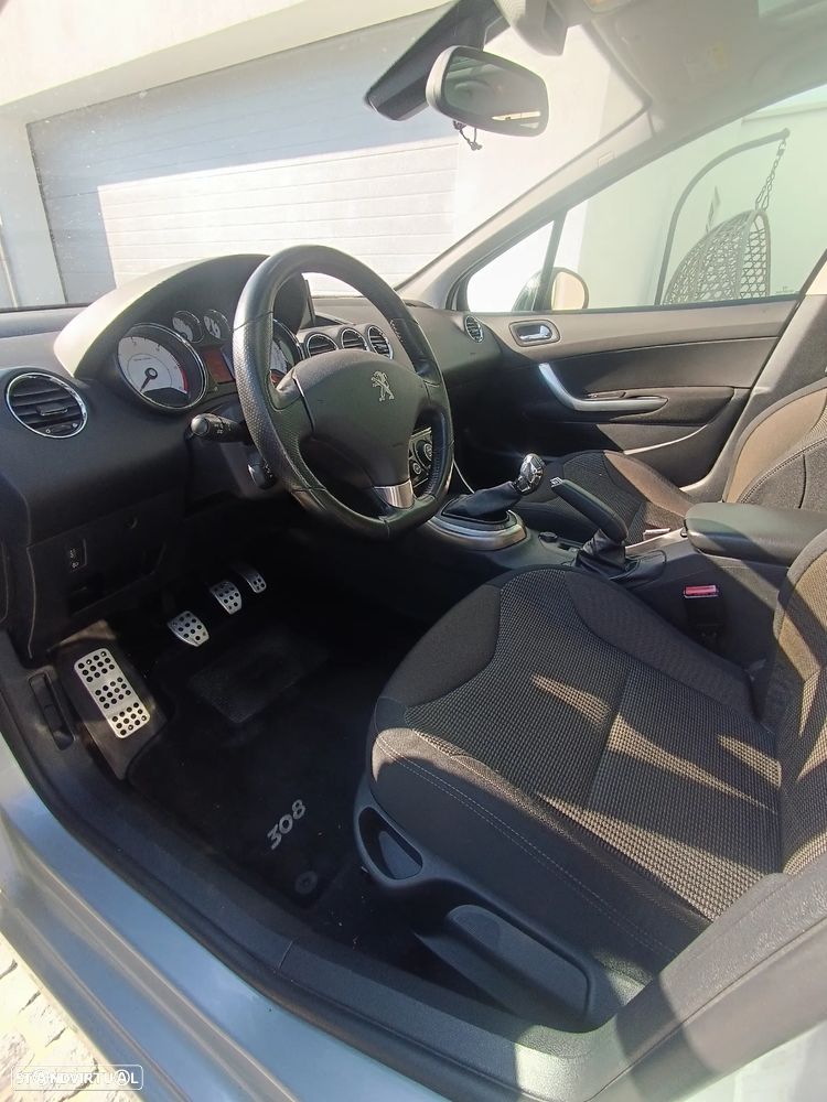 Peugeot 308 SW HDi FAP (90) 92 Access - 14