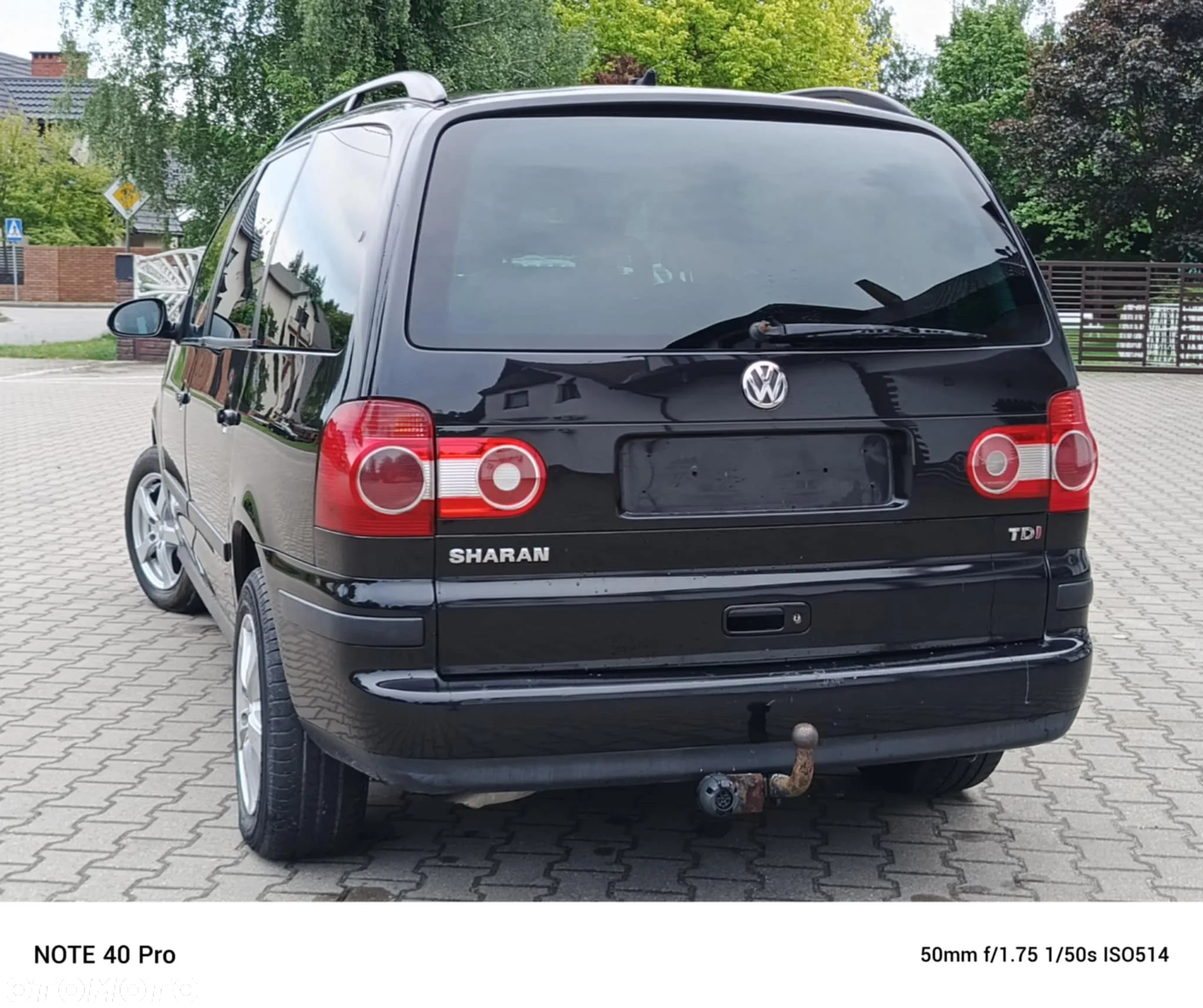 Volkswagen Sharan 1.9 TDI Highline - 12
