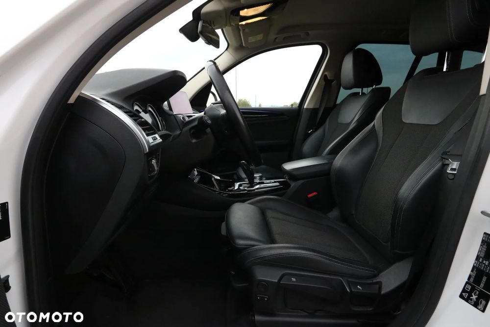 BMW X3 xDrive20d MHEV Luxury Line sport - 36