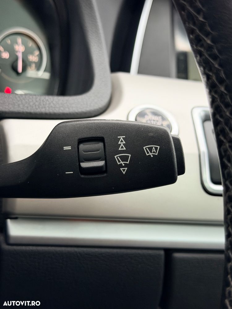 BMW Seria 5 520d Gran Turismo Aut. Luxury Line - 31