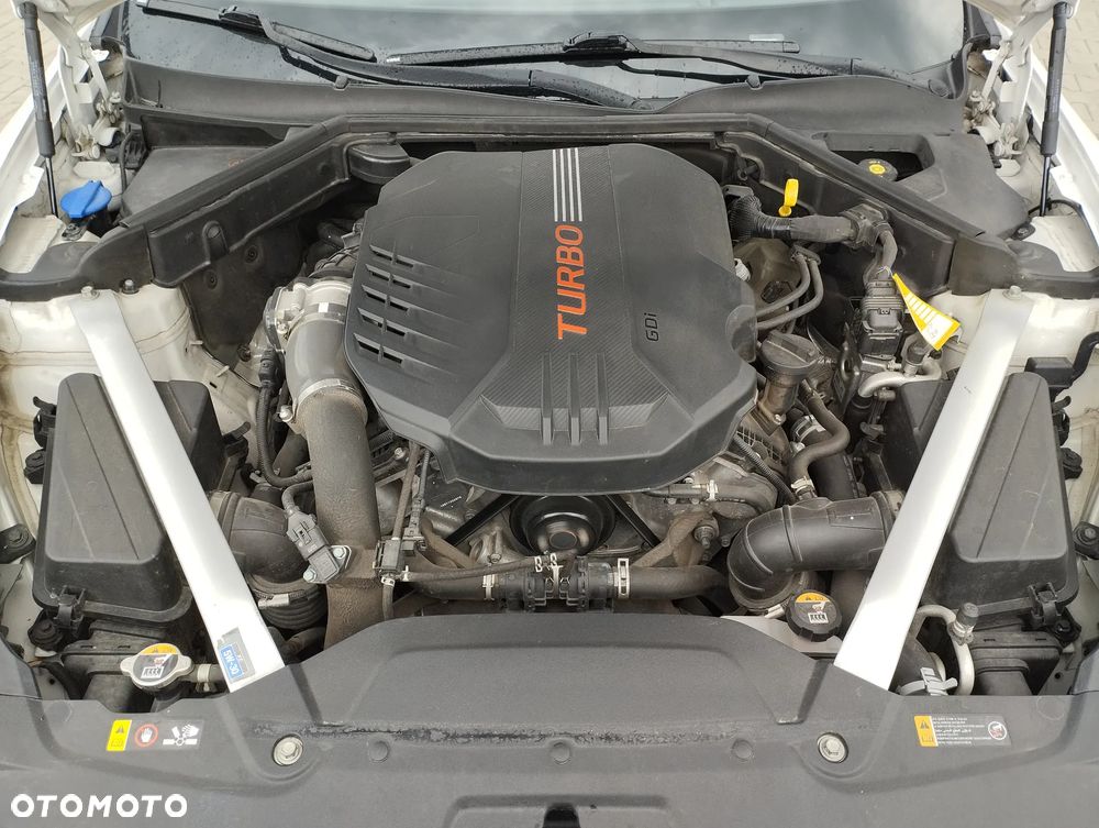 Kia Stinger 3.3 T-GDI V6 GT AWD - 15