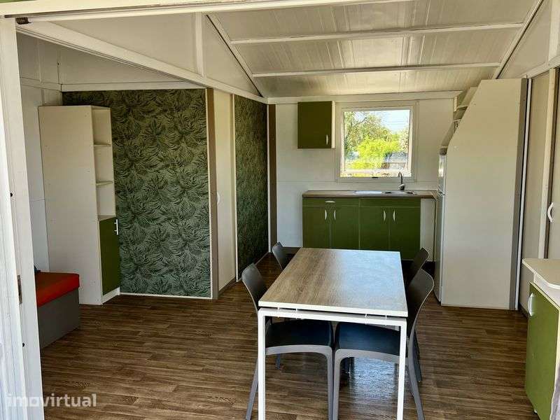 CHALET DESMONTÁVEL COM TERRAÇO COBERTO – PRONTO A INSTALAR - Grande imagem: 4/8